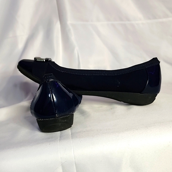 9M Anna Klein Dress Shoes - Picture 2 of 7
